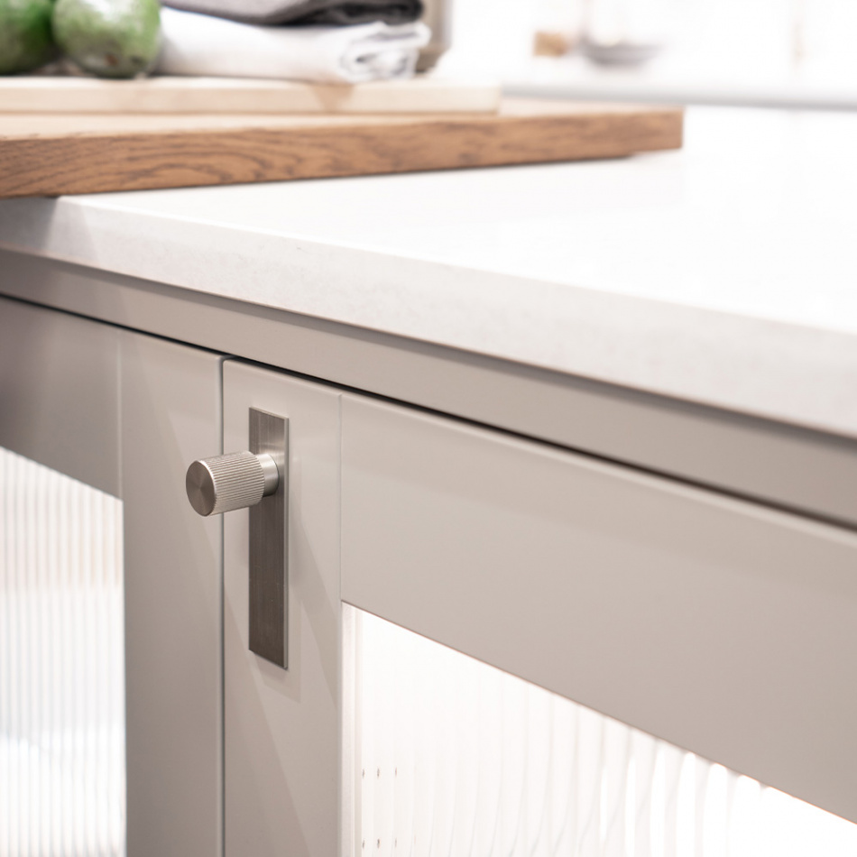 Vi välkomnar vårens nya handtag och knoppar