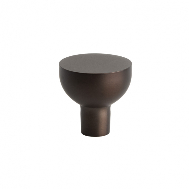Knopp Copenhagen - 25mm - Brunerad mässing i gruppen Kollektioner / Signatures hos Beslag Design i Båstad Aktiebolag (304428-11)
