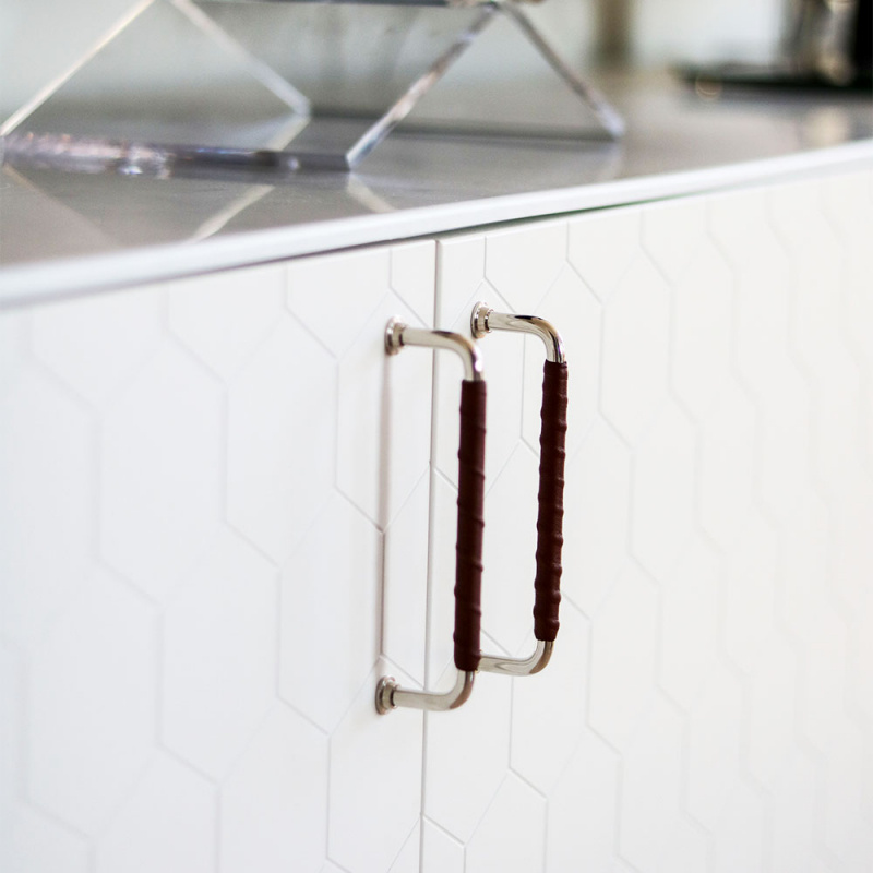 Handtag 1353 förnicklad/läderlindat brunt hemma hos @mimmielidmar