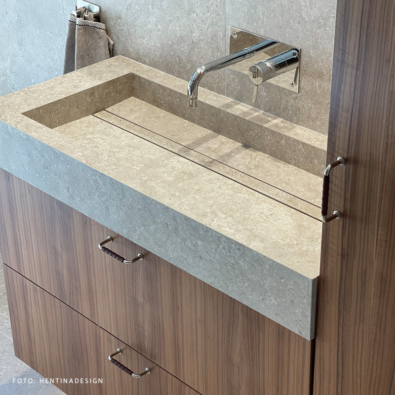 Handtag 1353 - Förnicklad/läderlindat brunt