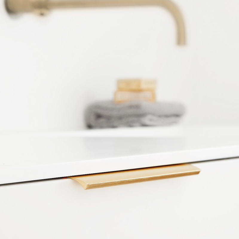 Profilhandtag Edge Straight - 40mm - Rostfri look