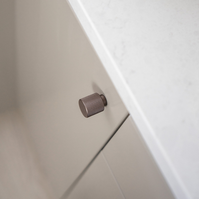 Knopp Helix - Mörk brons