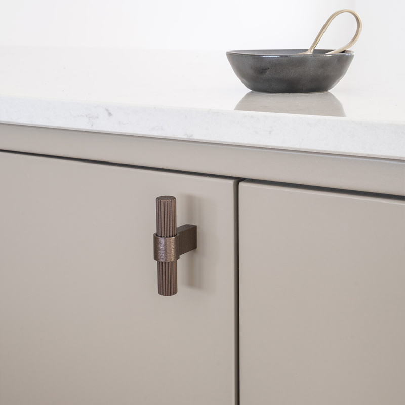 Knopp T Helix Stripe - Mörk brons