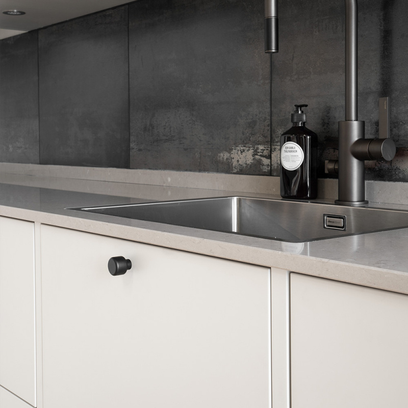 Knopp Esther - 28mm - Mattsvart