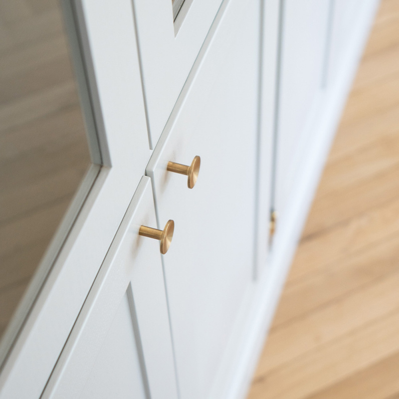 Knopp Sture - 28mm - Borstad obehandlad mässing