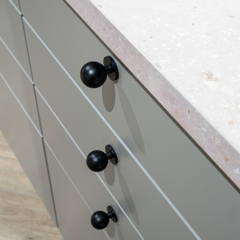 Knopp Solliden - 25mm - Mattsvart