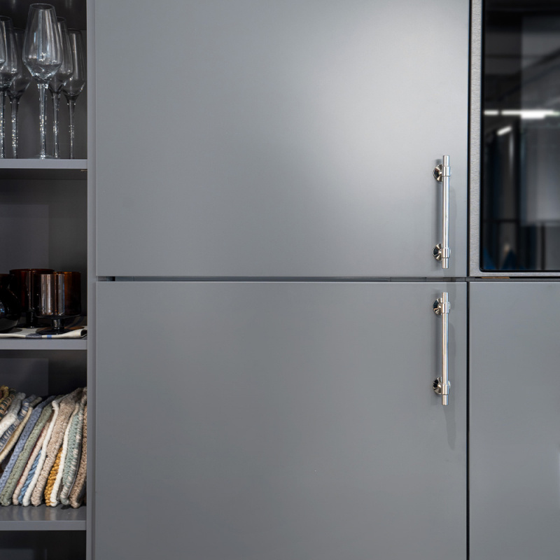 Handtag Uniform - 128mm - Förnicklad