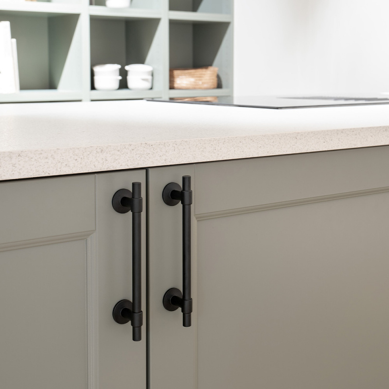 Handtag Uniform - 128mm - Mattsvart