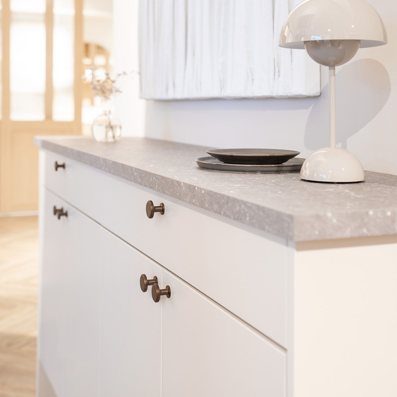 Knopp Uno - 30mm - Brunerad mässing