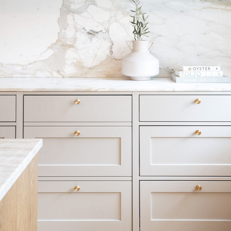 Knopp Uno - 30mm - Borstad obehandlad mässing