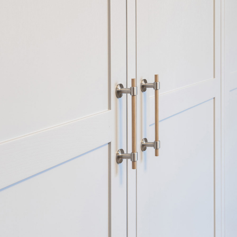 Handtag Uniform - 128mm - Ek/Borstad rostfritt