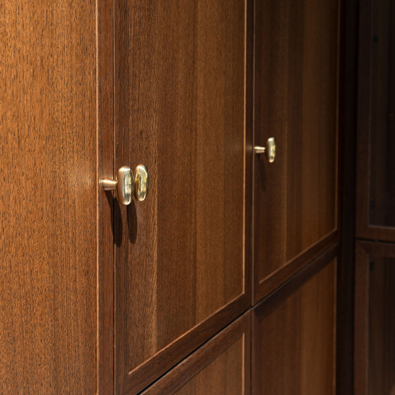 Knopp T Oliver - Polerad mässing