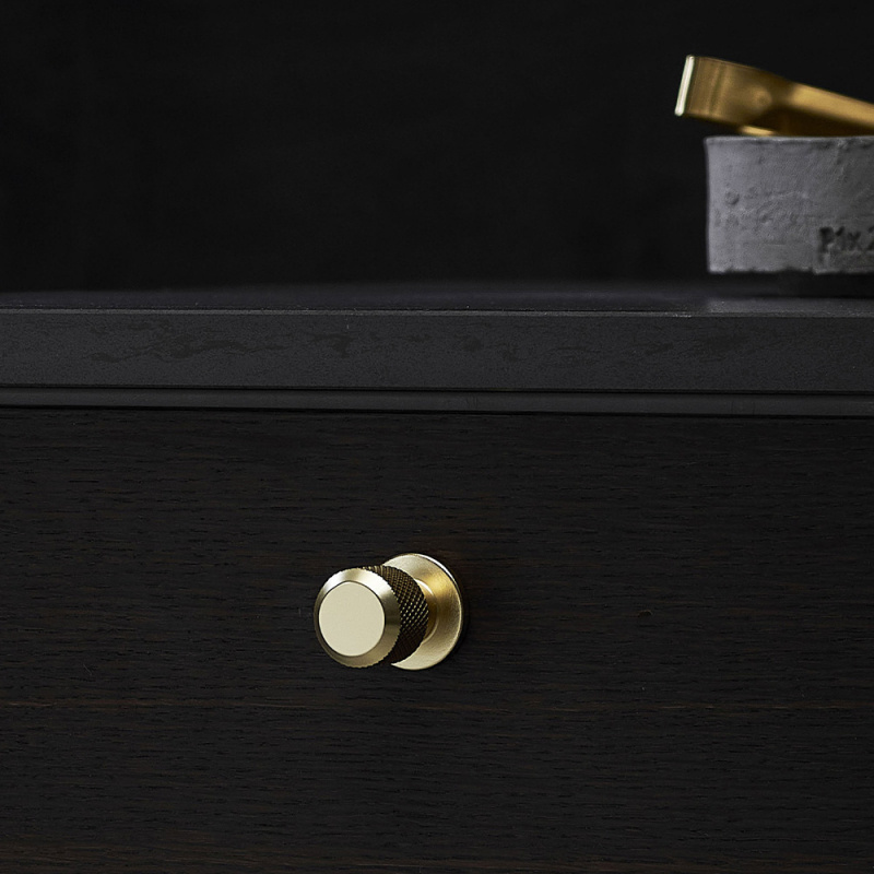 Knopp Manor Round - Guld