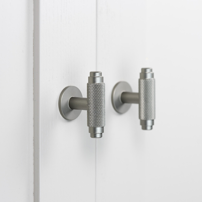 Knopp T Riff - Rostfri look