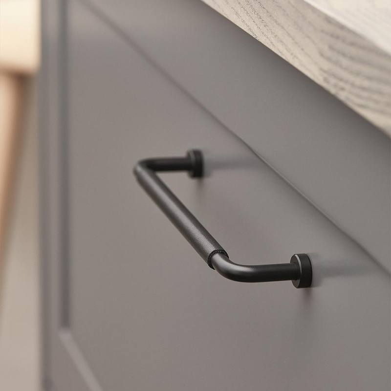 Handtag Lounge - 160mm - Svart/Svart lädersvept