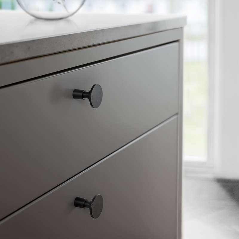 Knopp Jubilee - 28mm - Mattsvart