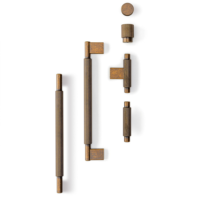 Handtag Arpa - 192mm - Antik mässing