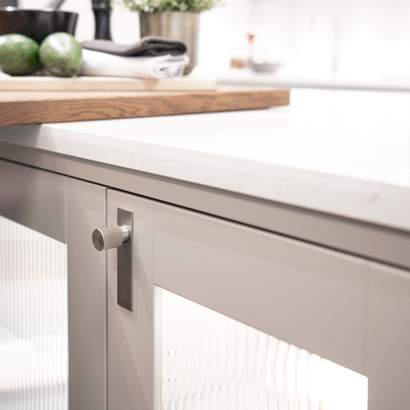 Knopp Arpa - Bricka - Rostfri look