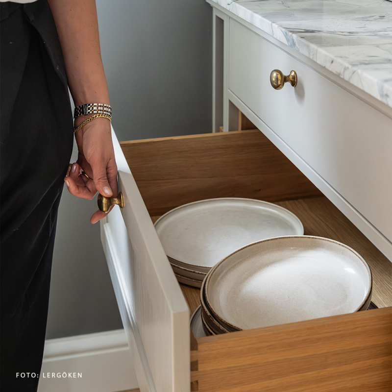 Knopp 401 - 40mm - Mässing matt