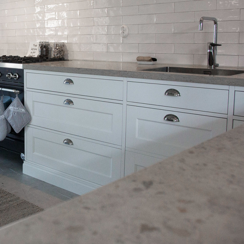 Skålhandtag 3922 förnicklad. Foto: Forma Kök