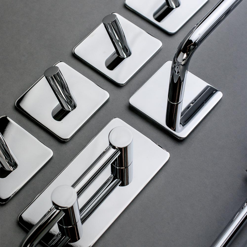 Base 200 - Handduksstång - Polerad Krom