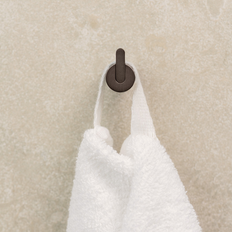 Flow - Enkelkrok - Brunerad mässing