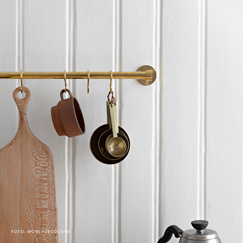 Köksreling Aveny - 600mm - Komplett - Polerad Obehandlad Mässing