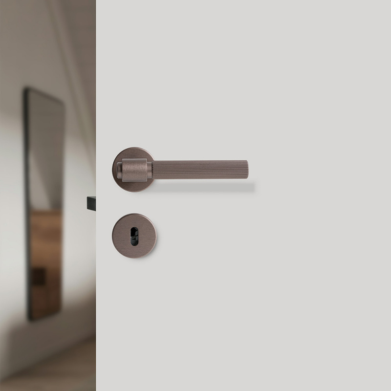 Dörrhandtag Helix 200 Stripe - Mörk brons