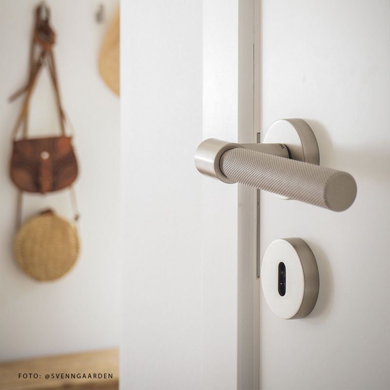 Dörrhandtag Helix 200 - Rostfri look