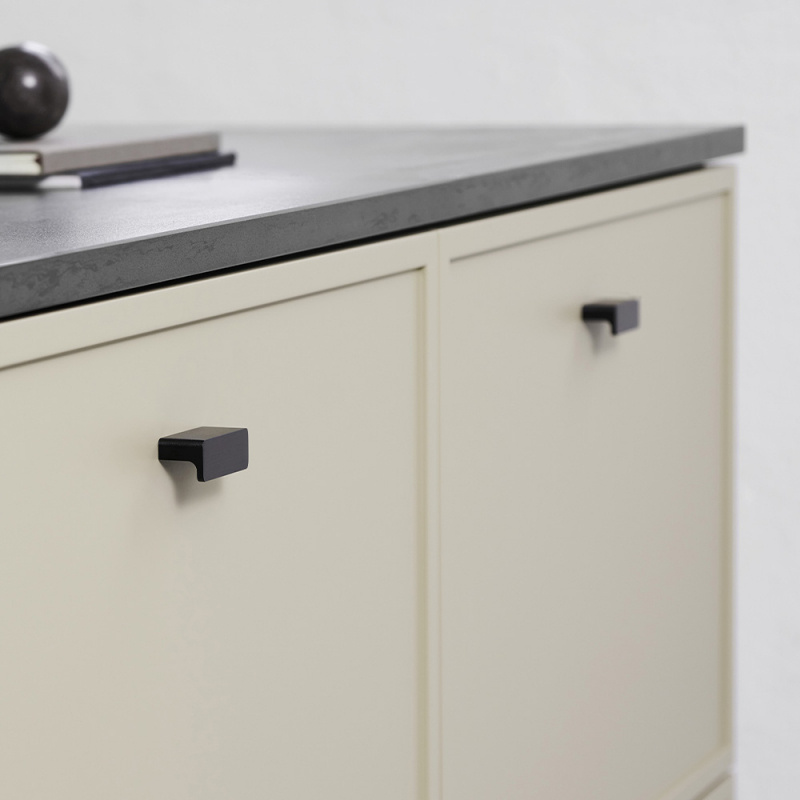 Handtag Elan - Borstad svart