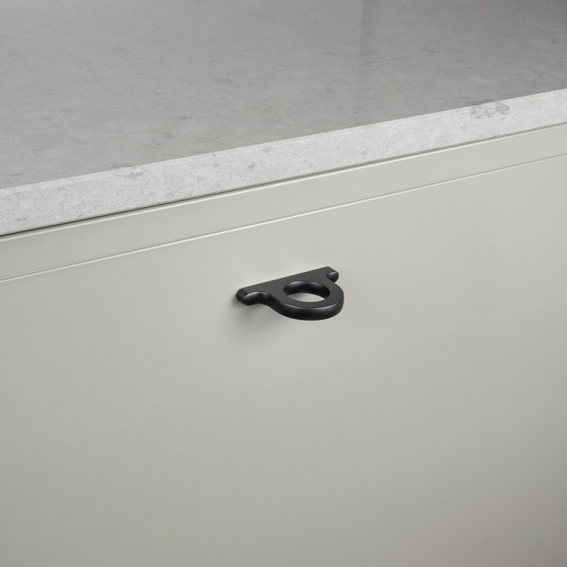 Handtag Omega - Mattsvart