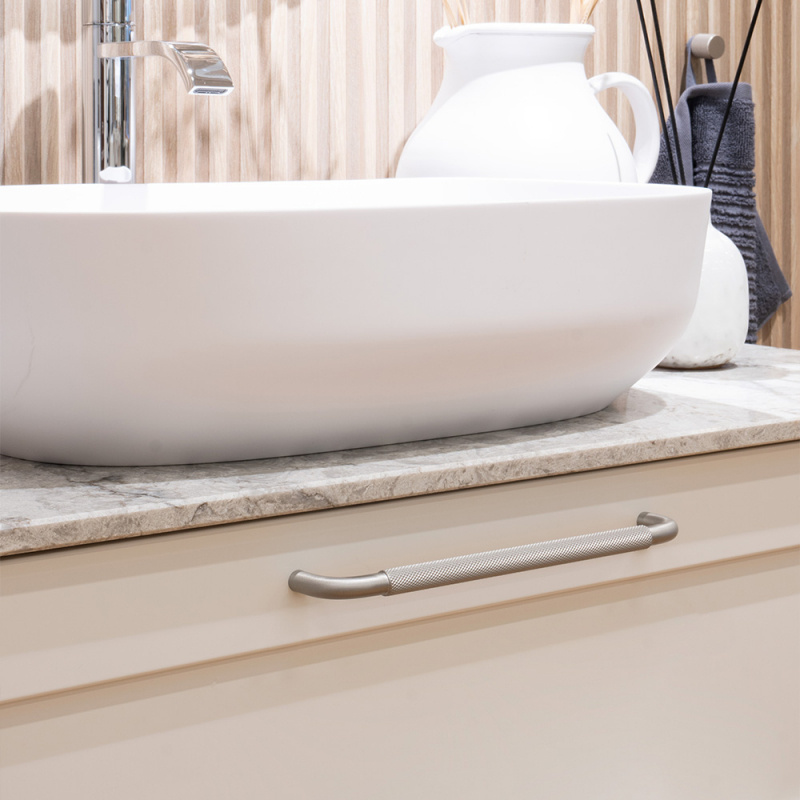 Handtag Helix - Rostfri look