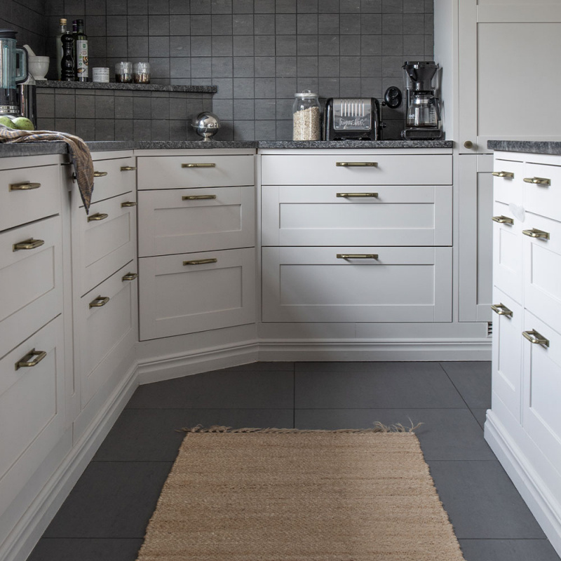 Handtag Helix - Bricka - Antik brons