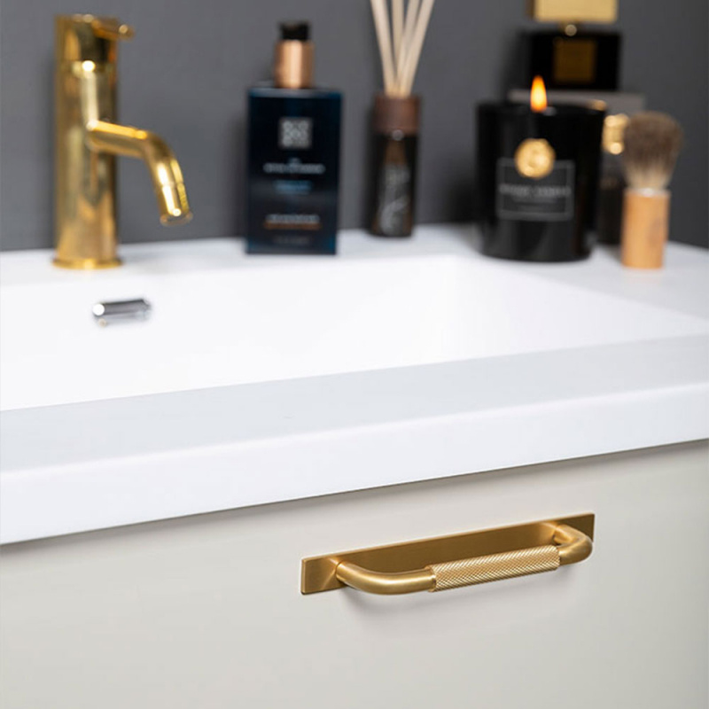 Handtag Helix - Bricka - Mässing