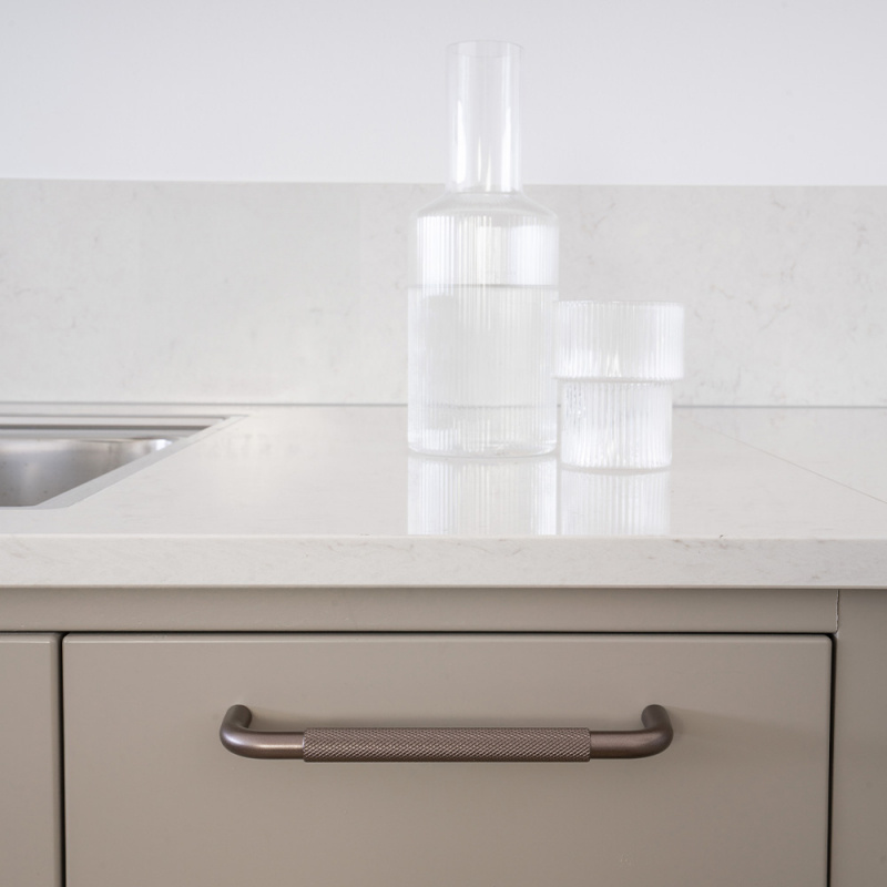 Handtag Helix - Mörk brons