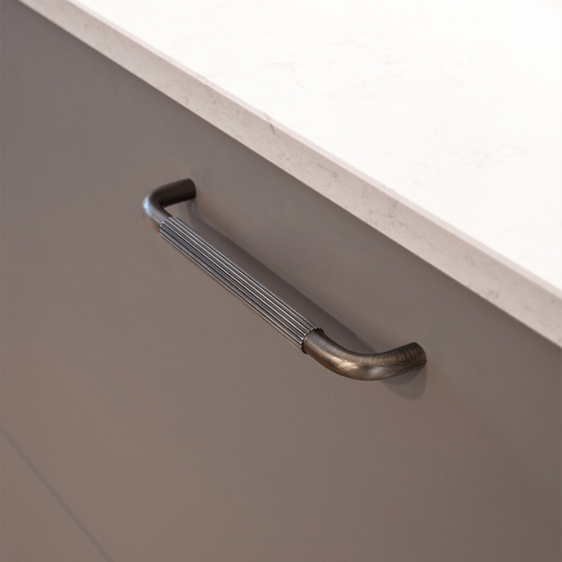 Handtag Helix Stripe