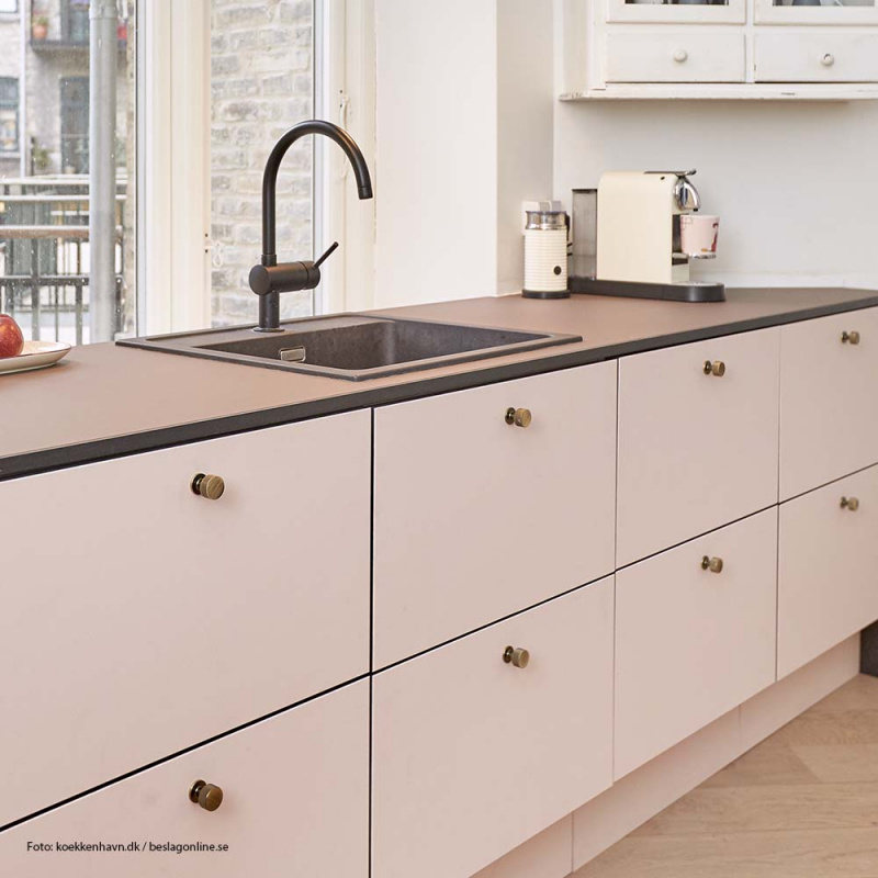 Knopp Crest - Antik brons