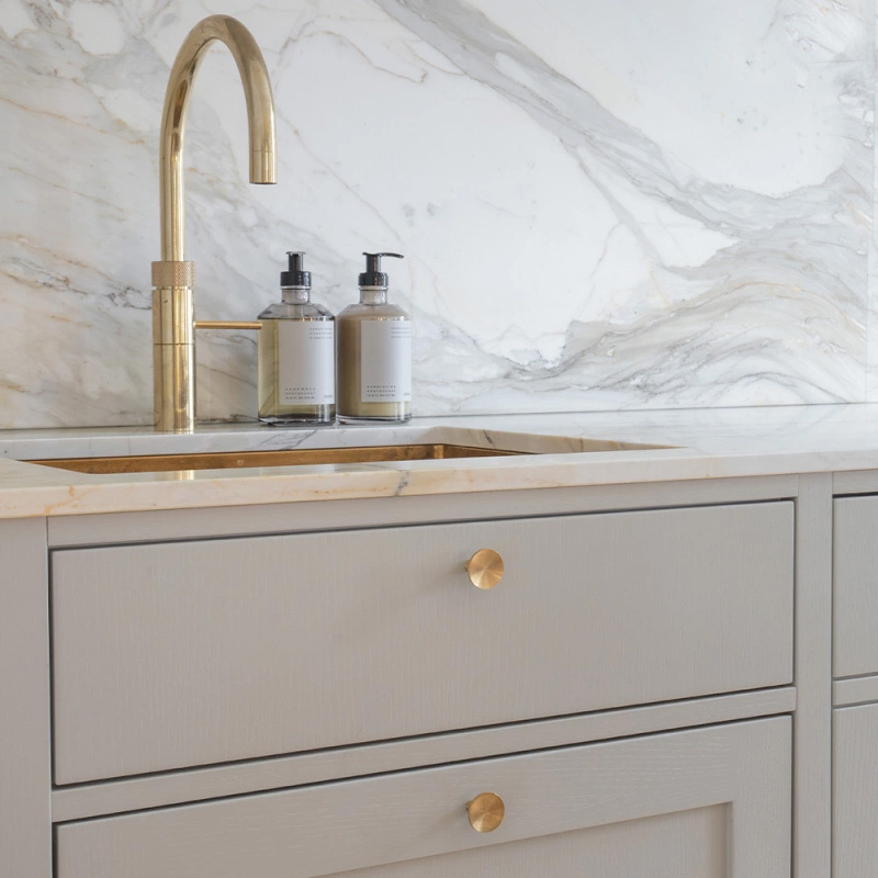 Knopp Sture - Borstad obehandlad mässing