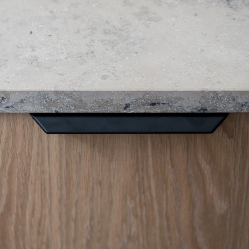 Vann mattsvart detalj