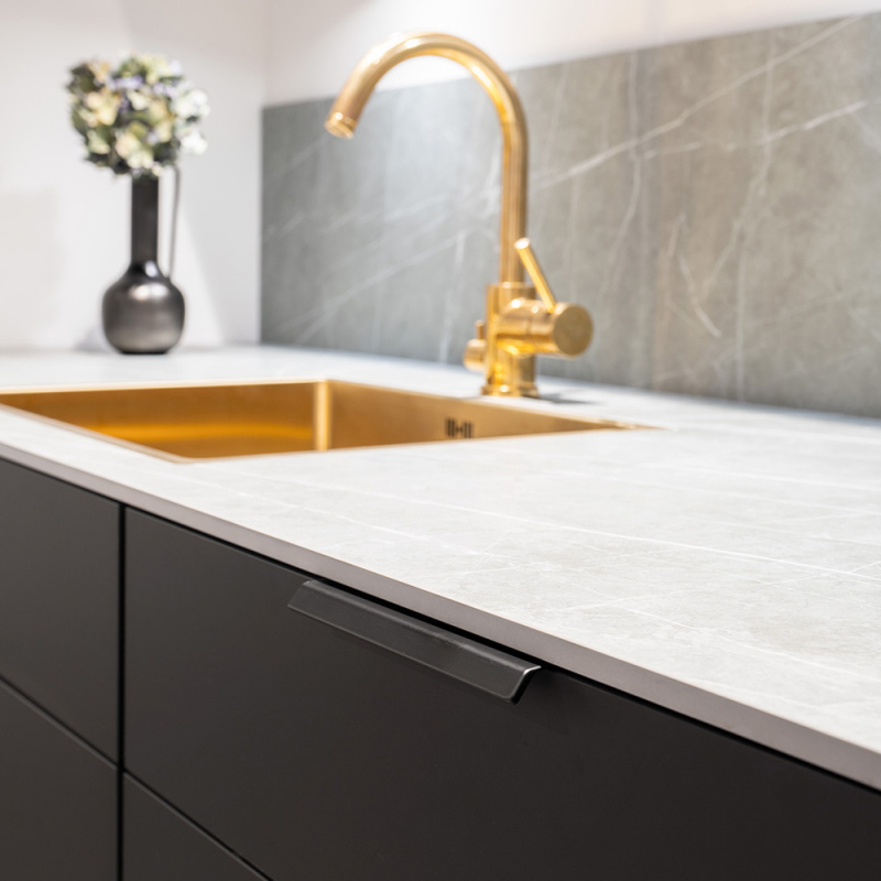 Profilhandtag Side - Mattsvart